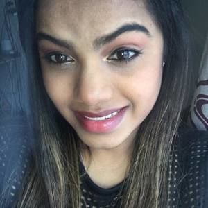 Meet your Posher, Jen